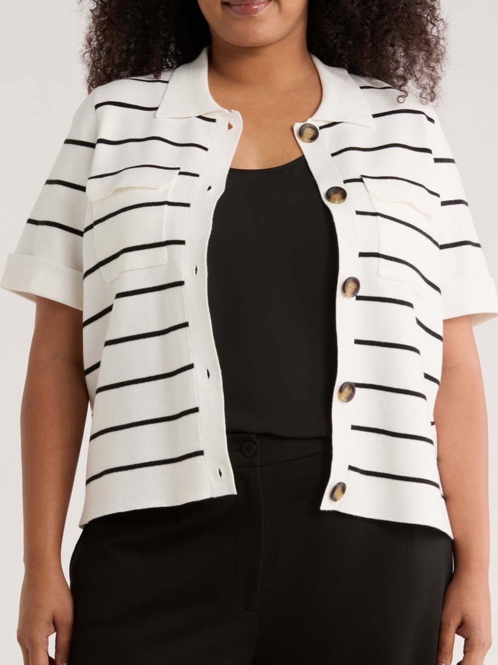 T Tahari Short Sleeve Button Front Cardiaan (Plus)SZ-1X New